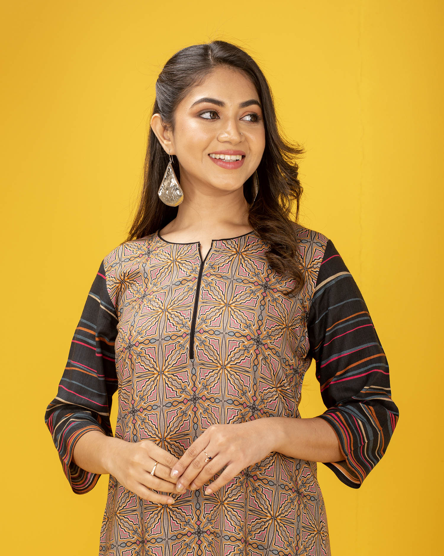 Mrinalini III - Image 3