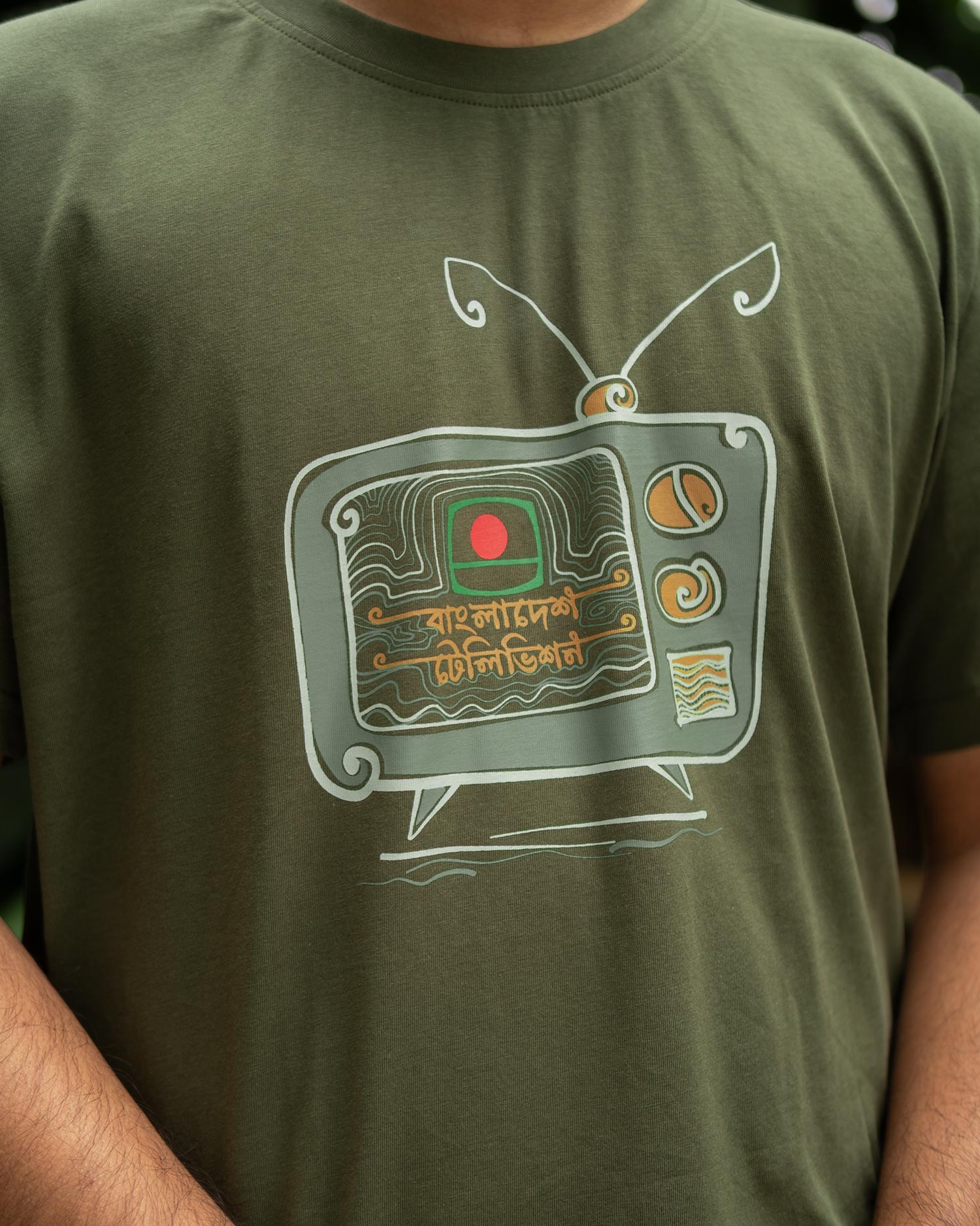 Television-002 - Image 4